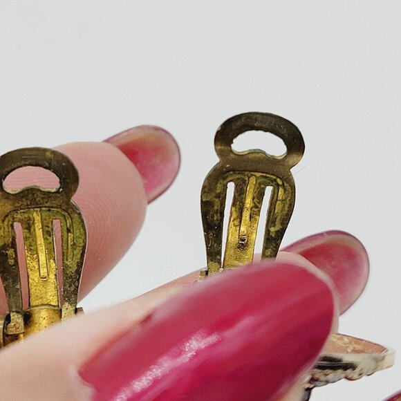 Vintage Germany Aluminum Pendant & Clip On Earrings Set Blonde Gold Tone - Picture 6 of 9